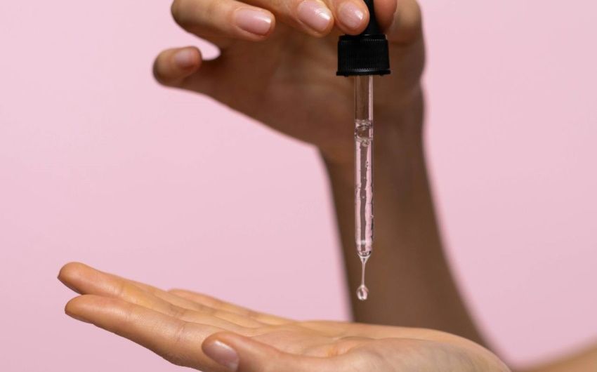 A cosa abbinare la Niacinamide? Consigli di skincare